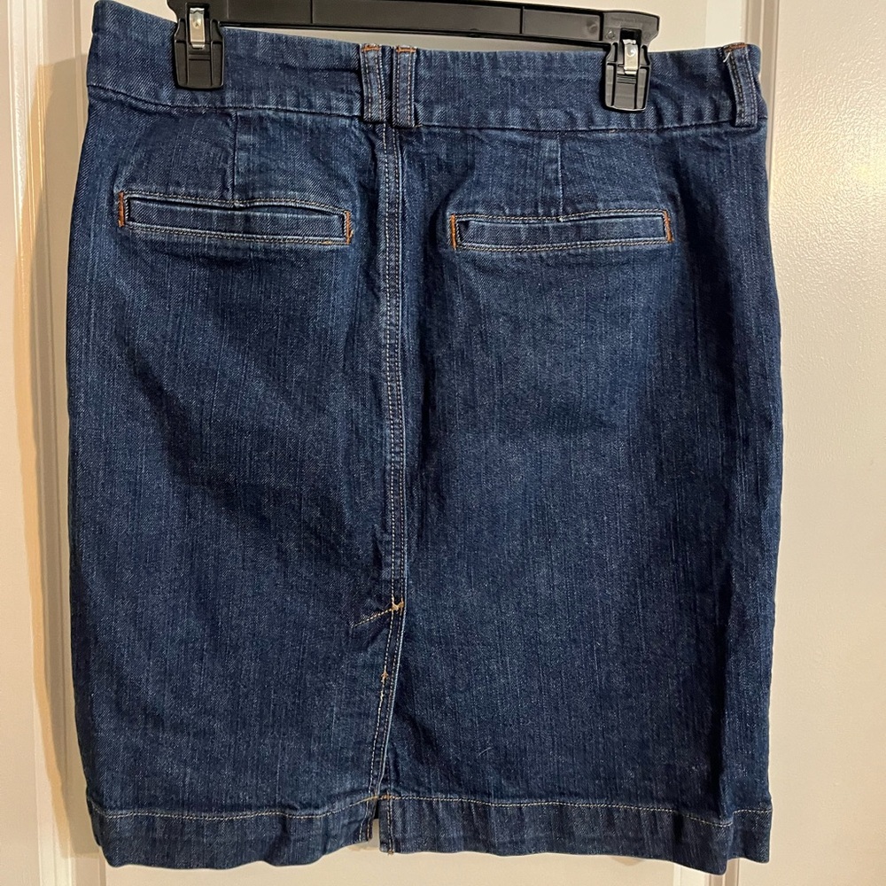 Old Navy Dark Blue Denim Skirt - Picture 2 of 6